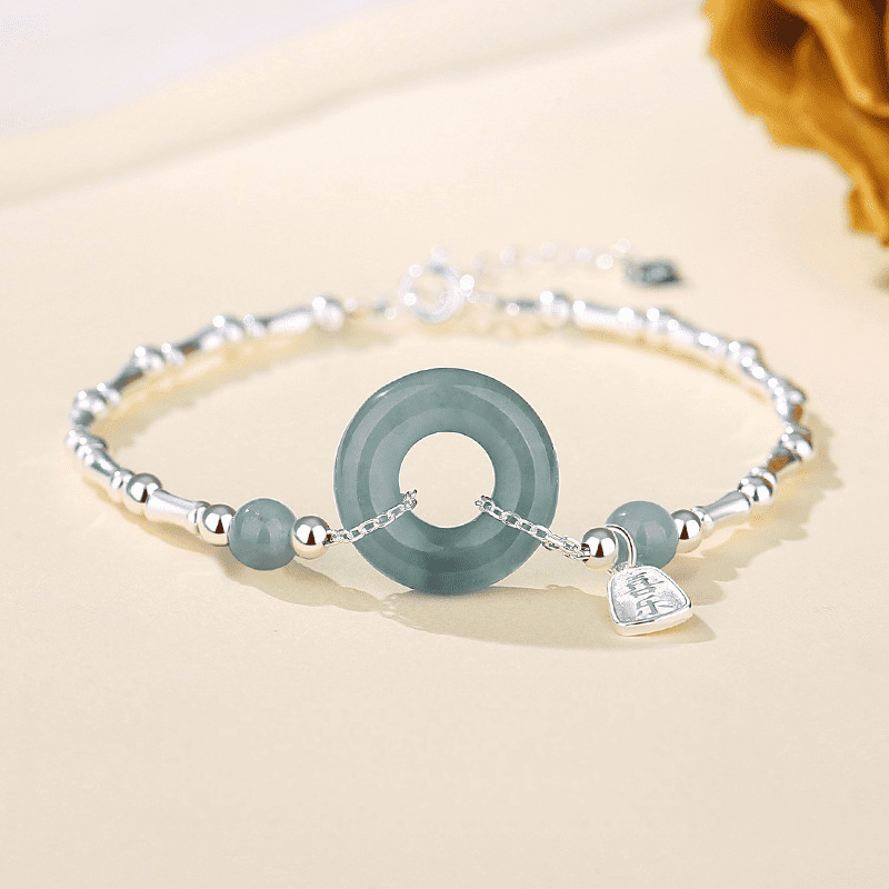 Tranquil Circle Jade Bracelet