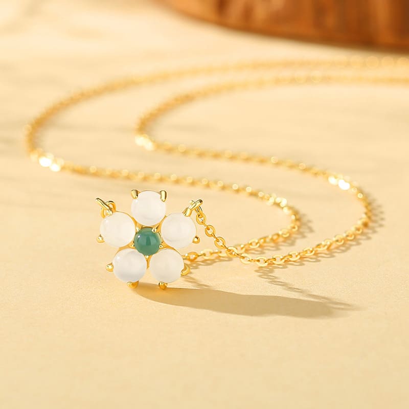 “Petal Dew” Six-Point Jade Blossom Necklace