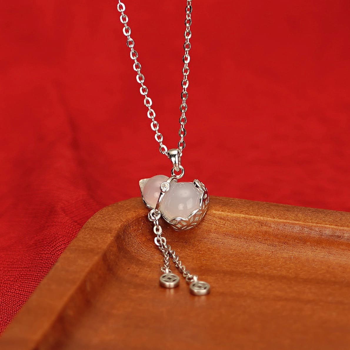 Luminous Jade Gourd Necklace