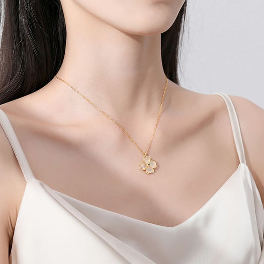 White Jade Four-Leaf Clover Luck Necklace