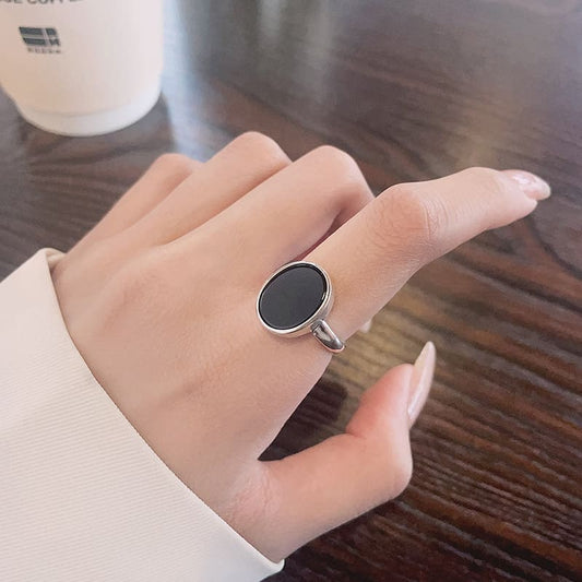 Black Onyx S925 ring the Guardian R0601 - JadeTale
