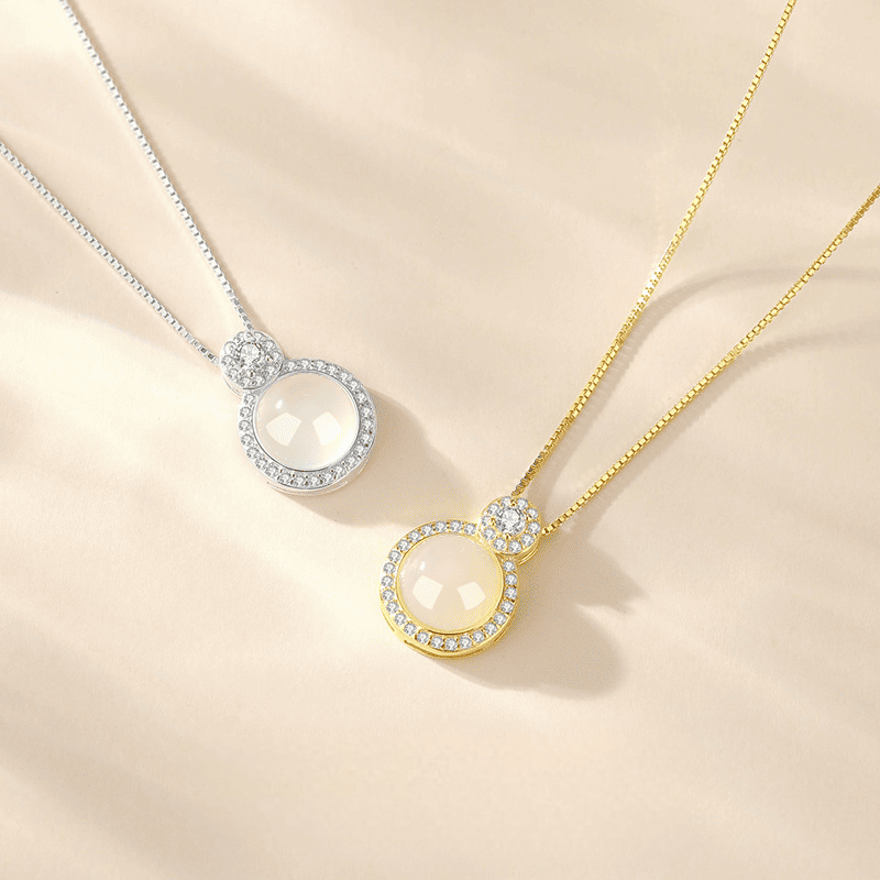 Yellow Jade Round Pendant Necklace