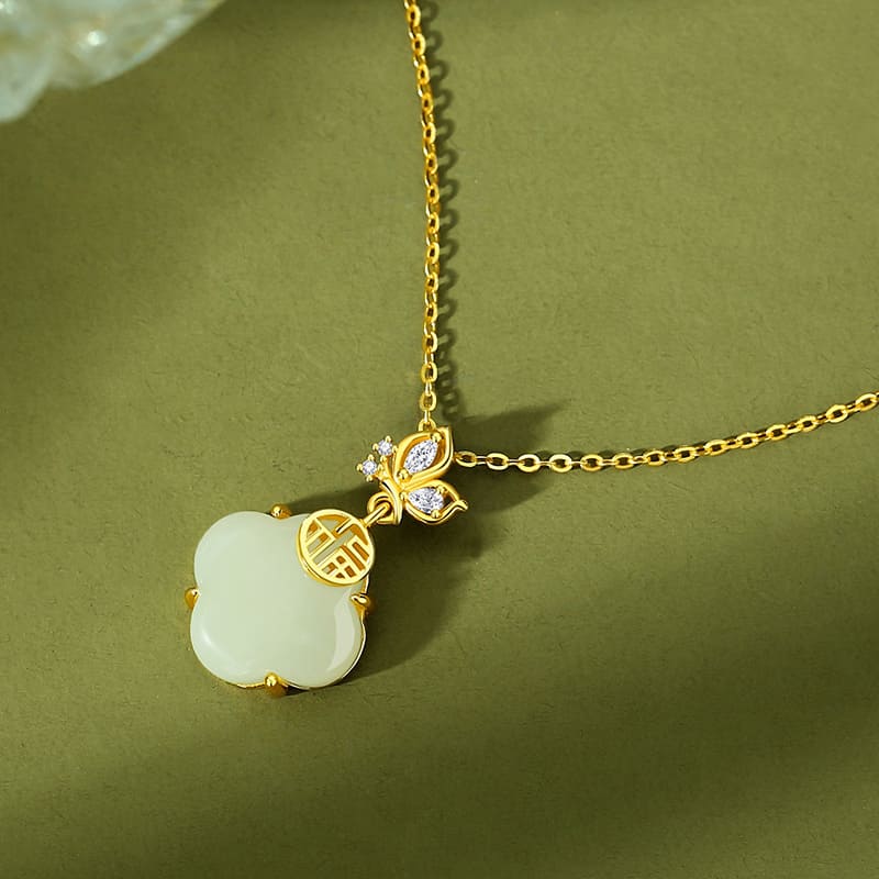 Golden Clover Blossom Jade Ru Yi Necklace