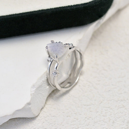 Moonstone ss ring emotional healing spiritual growth gemstone jewelry R0501 - JadeTale