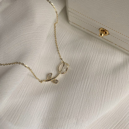 Elegant Rose Jade Necklace
