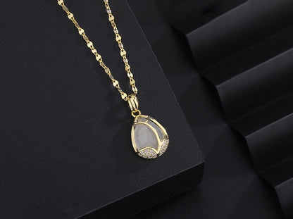 Tulip Blossom Jade Necklace